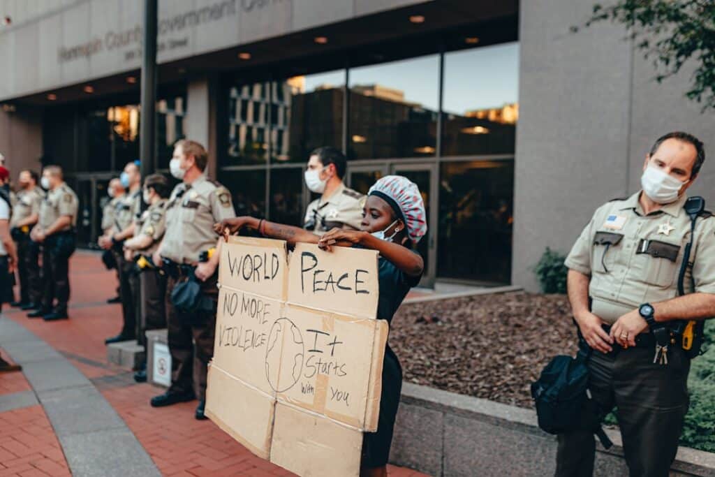 Photo Protest, Social Media